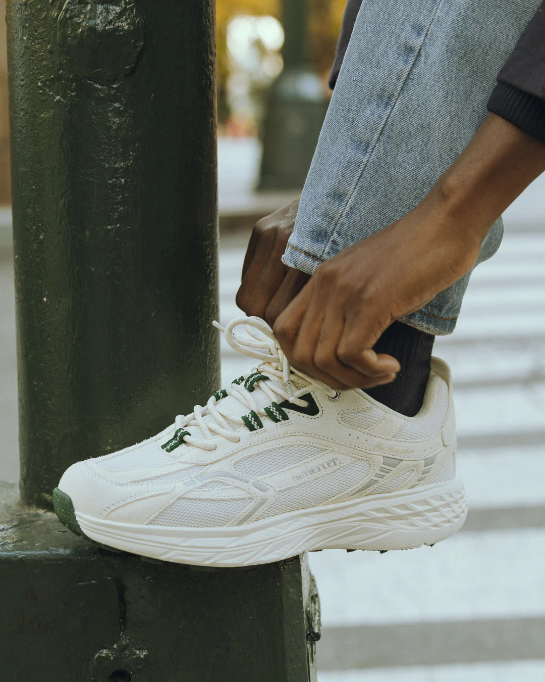 The Re-Run Max | Off White - Image 3